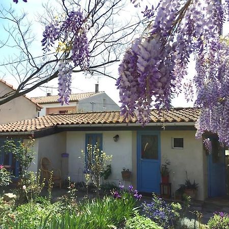 La Campagne Dans La Ville Нарбон Екстериор снимка